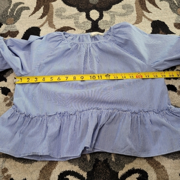 Soprano Blue Striped Top Bell Sleeve Blouse Sz L - Picture 10 of 11